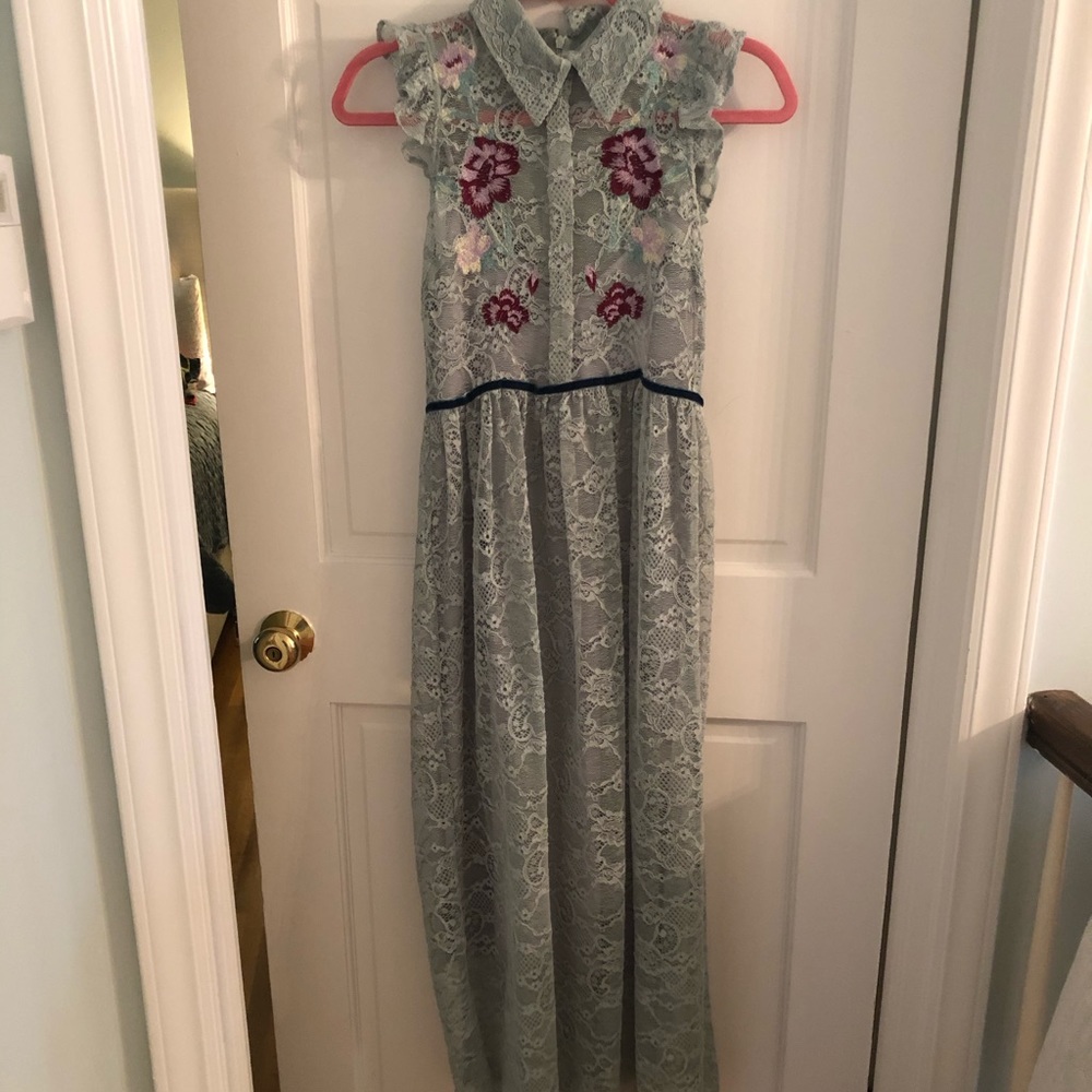 Beautiful Lace Floral Dress